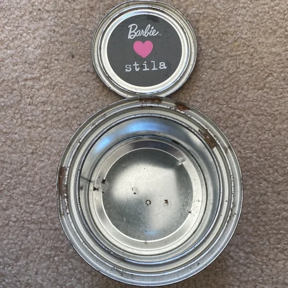 Stila Barbie metal/tin container - Picture 5 of 9
